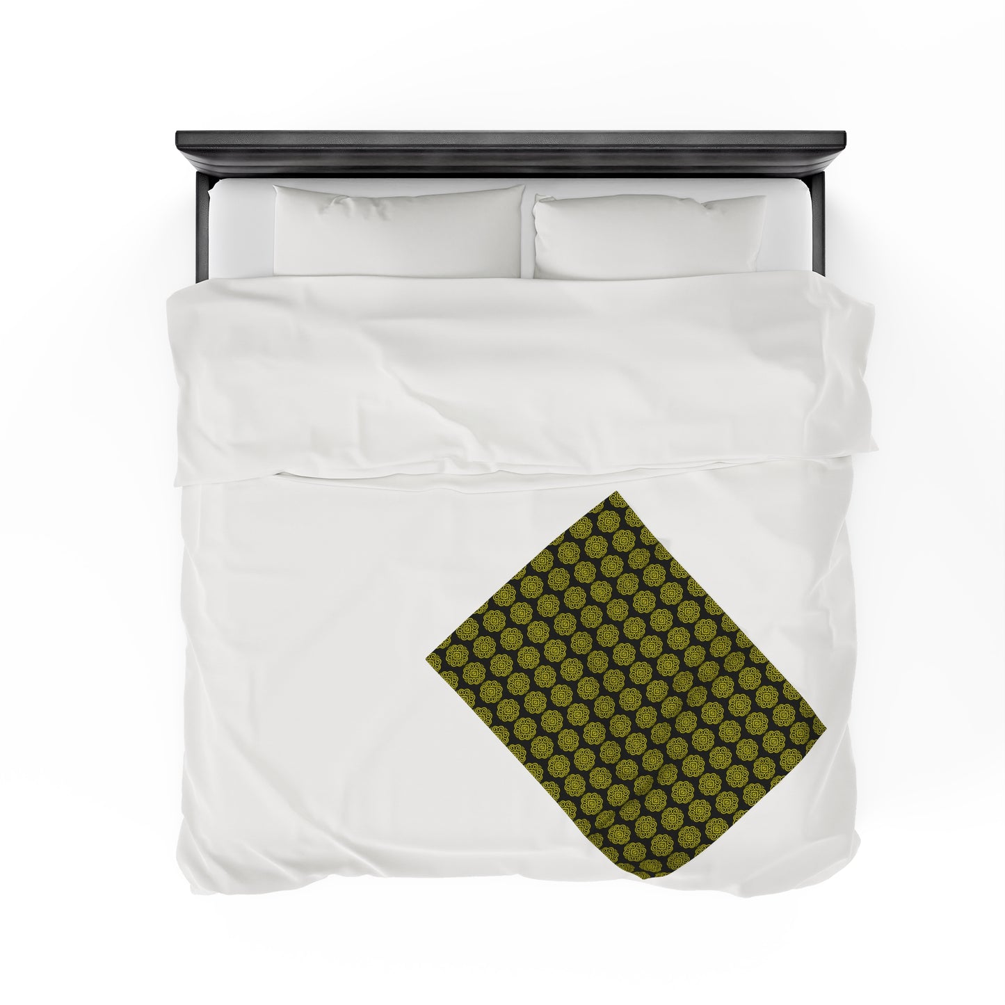 Hmong Velveteen Plush Blanket (black & yellow)
