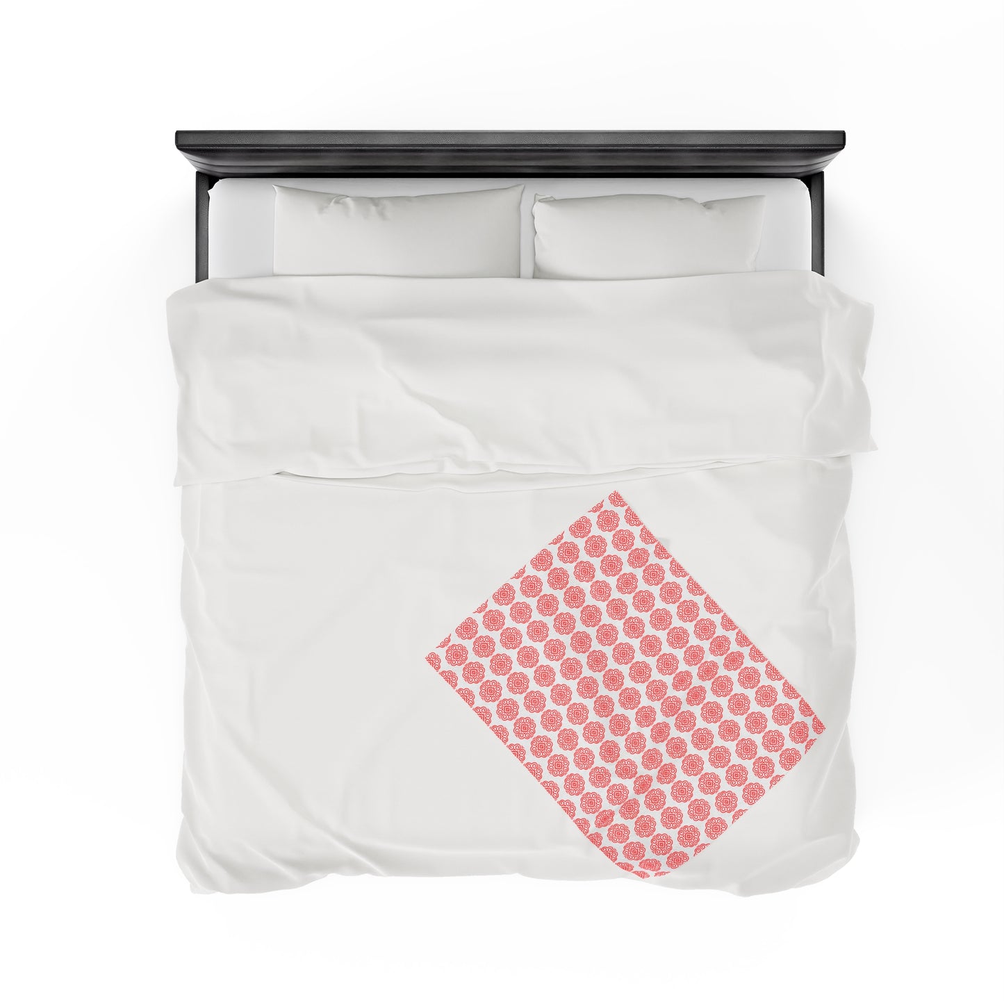 Hmong Velveteen Plush Blanket (white & red)