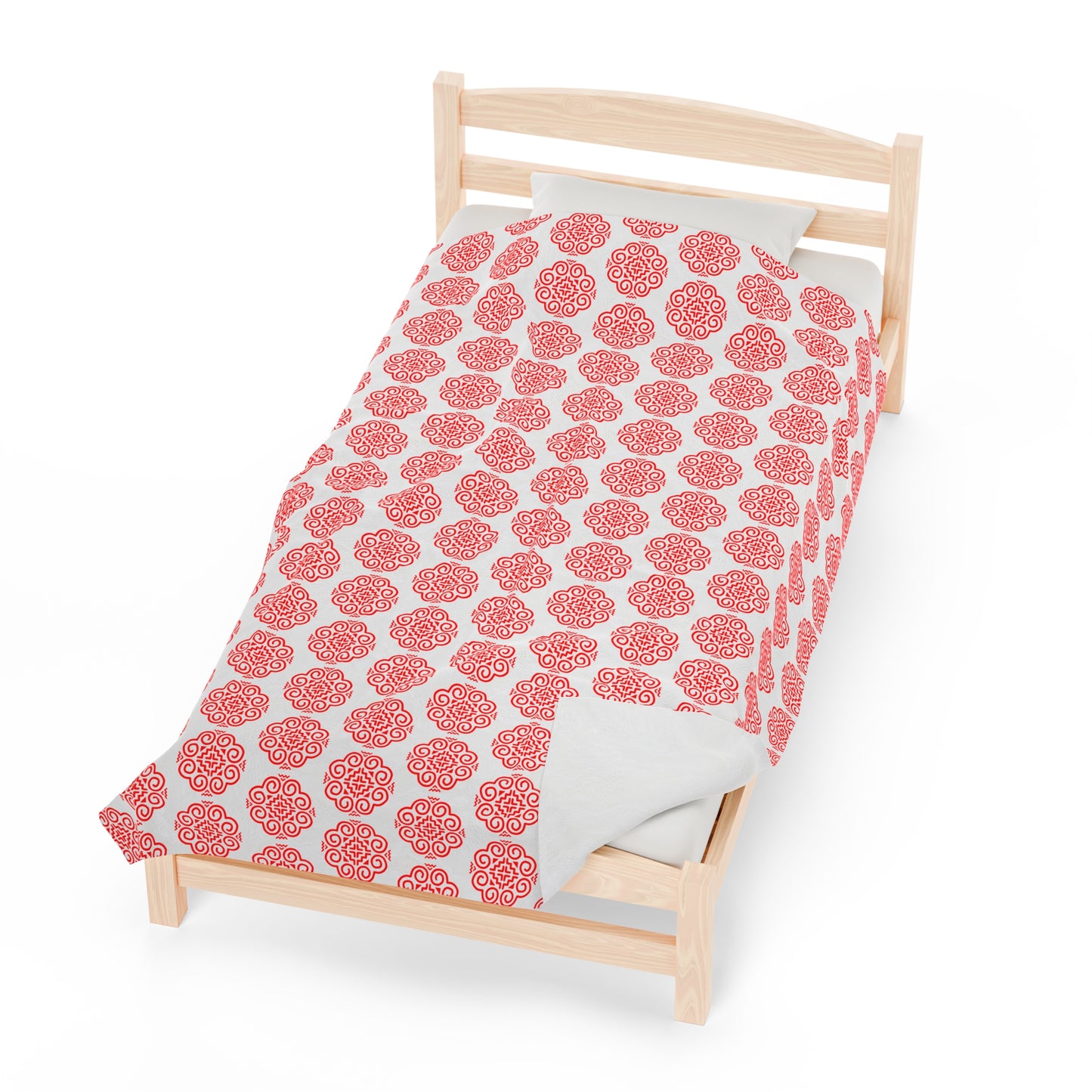 Hmong Velveteen Plush Blanket (white & red)