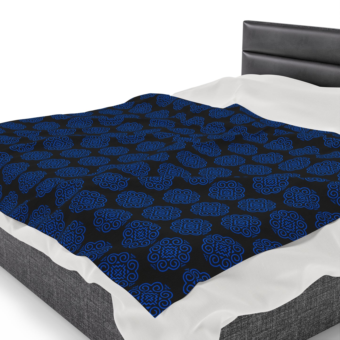 Hmong Velveteen Plush Blanket (black & blue)