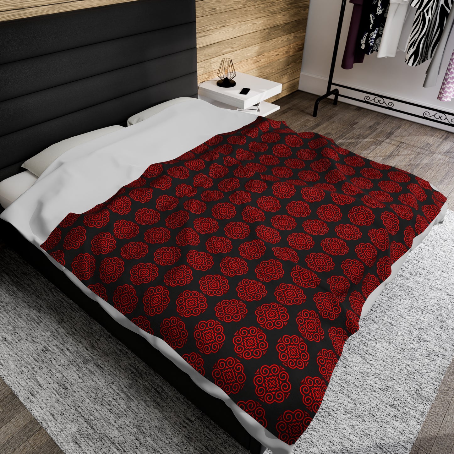 Hmong Velveteen Plush Blanket (black & red)