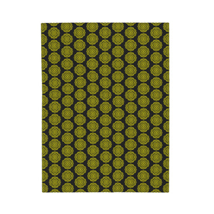 Hmong Velveteen Plush Blanket (black & yellow)