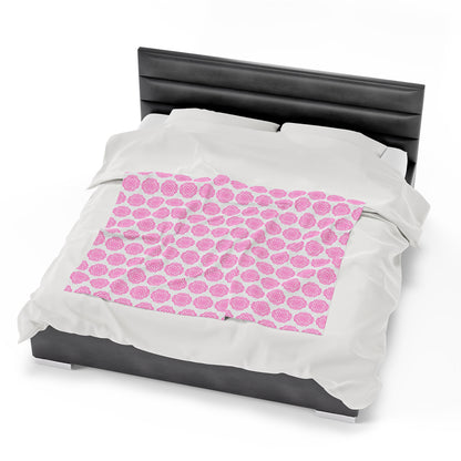 Hmong Velveteen Plush Blanket (white & pink)