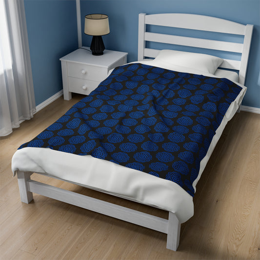 Hmong Velveteen Plush Blanket (black & blue)