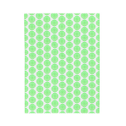 Hmong Velveteen Plush Blanket (white & green)